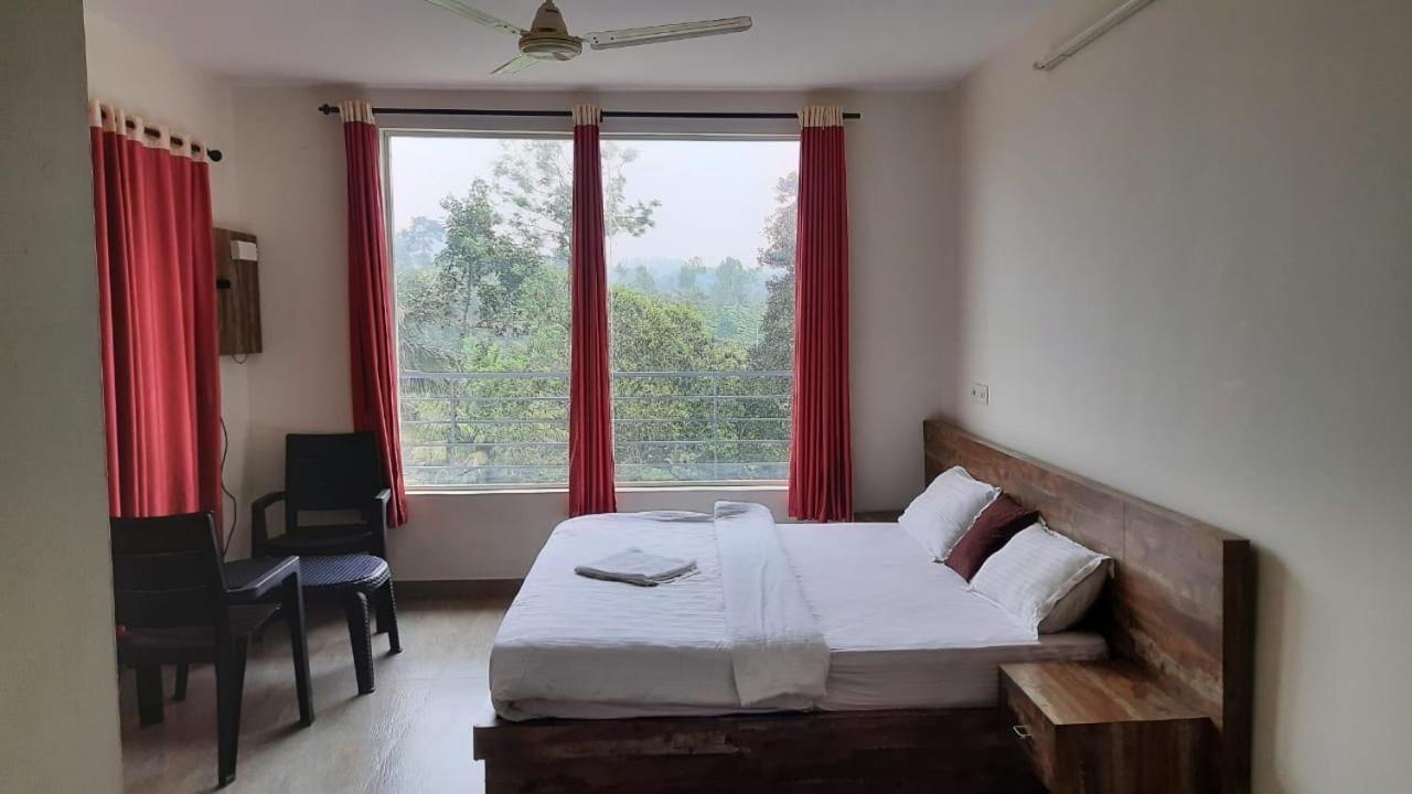 Letstay Vythiri Hill Palace Eksteriør billede